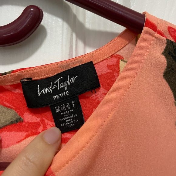 Lord and Taylor Petite Top - Picture 4 of 9